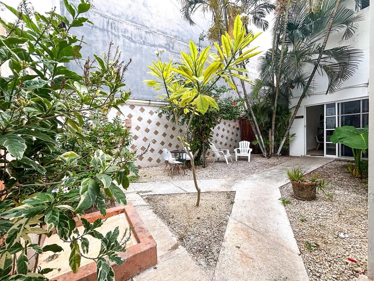 Spacious King Room Near Beach & Quinta Playa del Carmen Apartamento